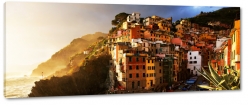 cinque terre, riomaggiore, miasto na wzgrzu, wochy, italia, budynki, kolorowe, zatoka, skay, klif