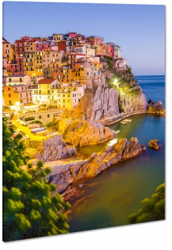 cinque terre, riomaggiore, miasto na wzgrzu, wochy, italia, budynki, kolorowe, zatoka, skay, klif