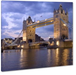 tower bridge, tamiza, londyn, london, anglia, wielka brytania, rzeka, most, chmury