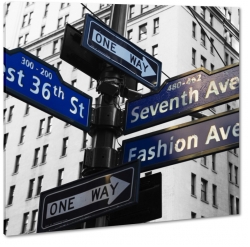 broadway, manhattan, nowy jork, new york, usa, ulica, street, one way, kierunek, znak, szary